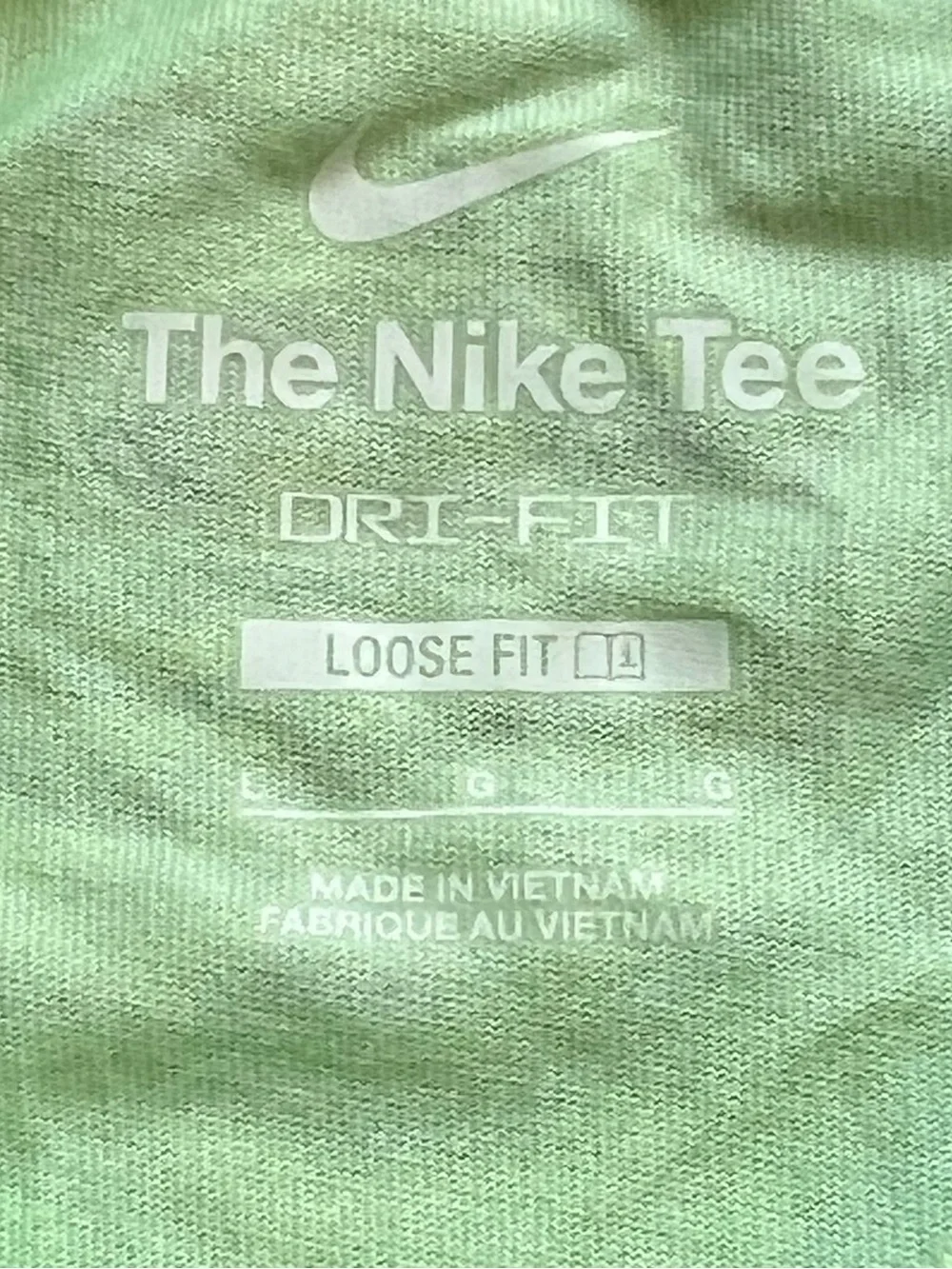 Nike Dri-FIT Future Champs Kids Youth Large Green Graphic T-Shirt NWT
